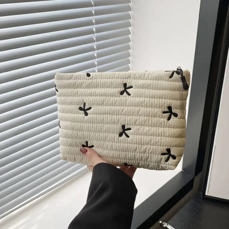 Cute Makeup Bag with Zipper La - đánh giá và giá Embroidery Bag