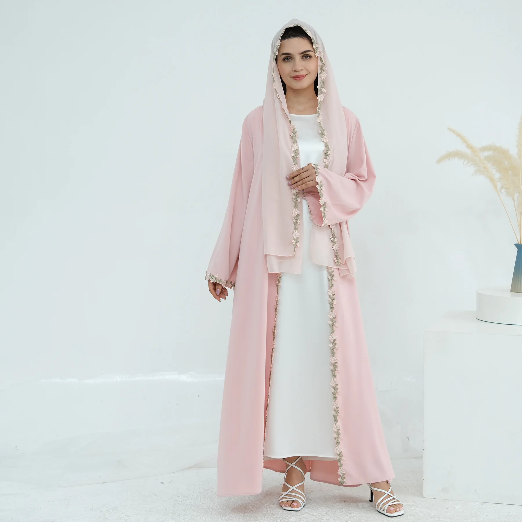 Dubai Open Abaya Muslim Hijab  - đánh giá và giá Embroidery Kebaya